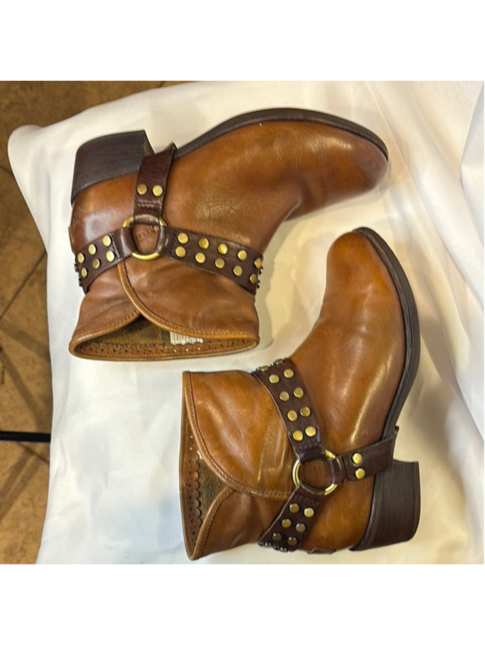 UGG Studded Brown Ankle Boots - Picture 7 of 9